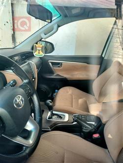 تۆیۆتا فۆرچێنەر